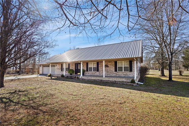 4 Trison Lane, Clarksville, AR 72830