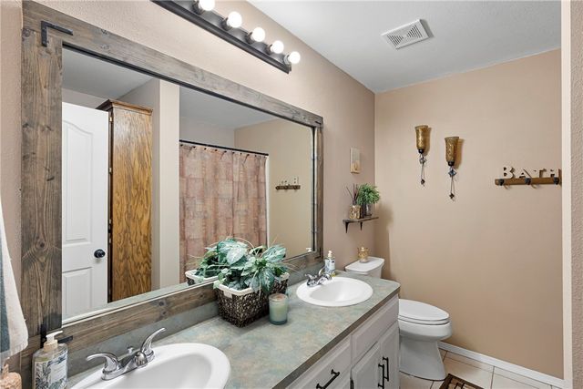 4 Trison Lane, Clarksville, AR 72830