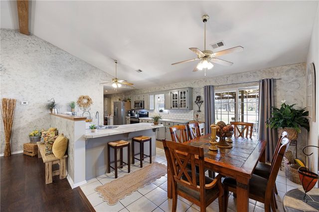 4 Trison Lane, Clarksville, AR 72830