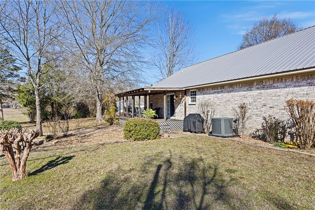 4 Trison Lane, Clarksville, AR 72830