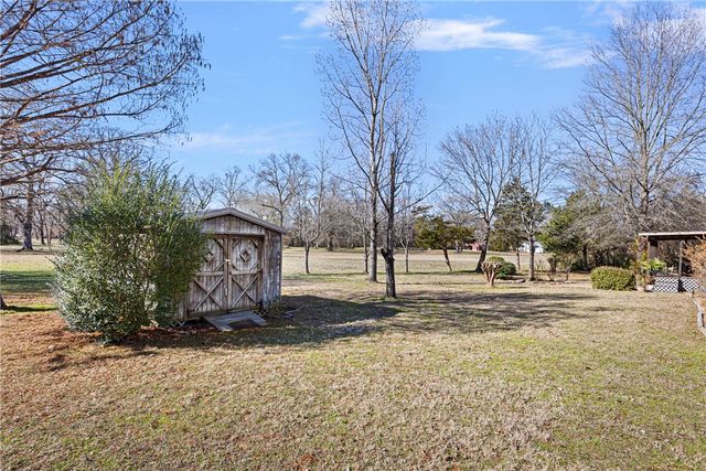 4 Trison Lane, Clarksville, AR 72830