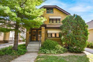 2344 N 68th STREET, Wauwatosa, WI 53213