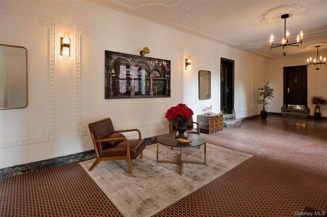 11 Columbia Avenue C3, Hartsdale, NY 10530