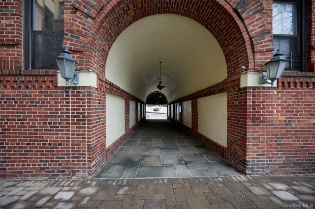 11 Columbia Avenue C3, Hartsdale, NY 10530