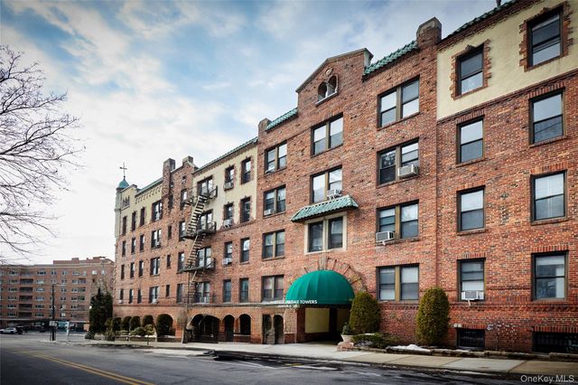 11 Columbia Avenue C3, Hartsdale, NY 10530