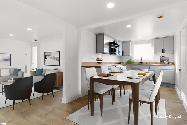 44 Clark Street, Laurens, SC 29360