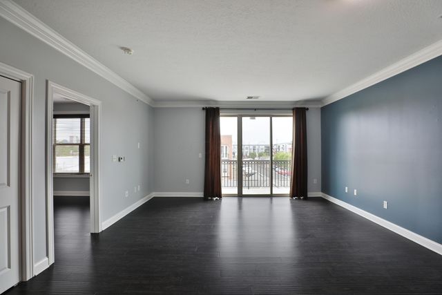 511 W 1st Avenue, 307, Columbus, OH 43215