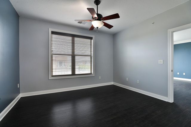 511 W 1st Avenue, 307, Columbus, OH 43215