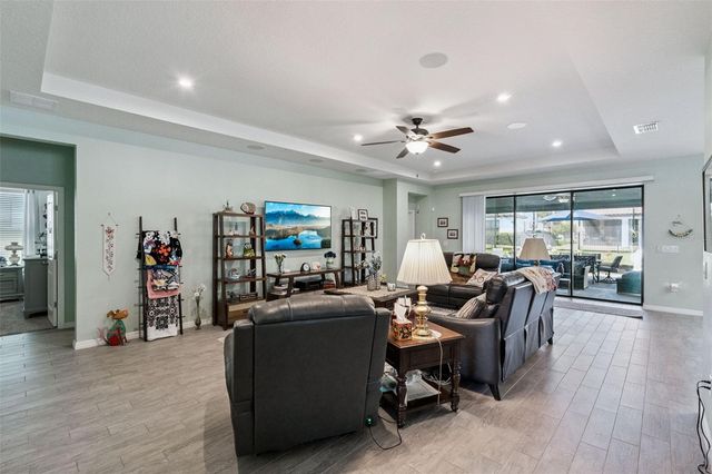 3904 REDFIN PLACE, Kissimmee, FL 34746