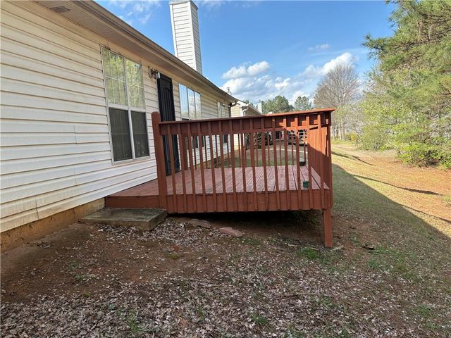 5975 Hillvale Trail, Lithonia, GA 30058
