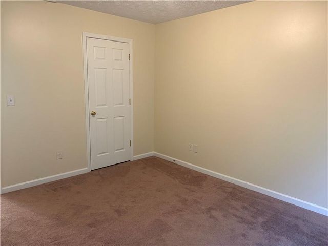 5975 Hillvale Trail, Lithonia, GA 30058