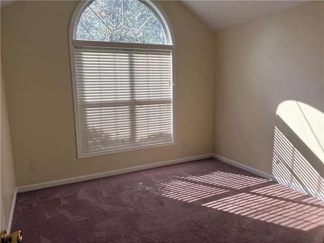 5975 Hillvale Trail, Lithonia, GA 30058