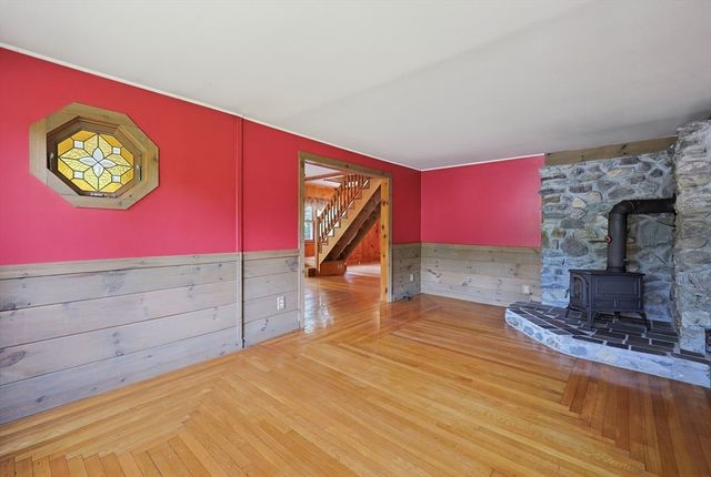 640 Pulaski Blvd, Bellingham, MA 02019