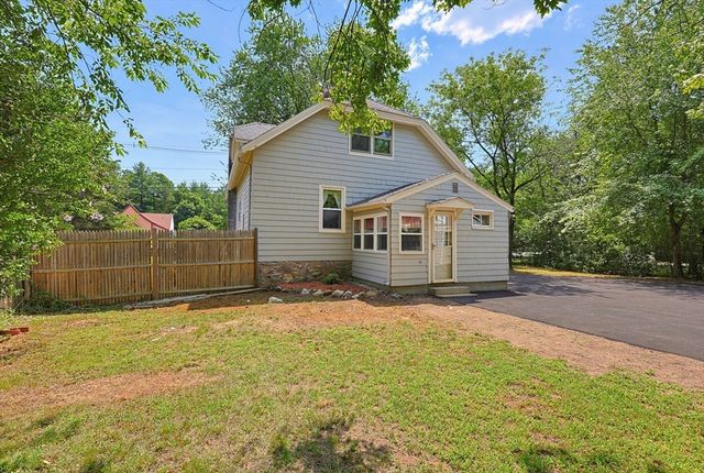 640 Pulaski Blvd, Bellingham, MA 02019