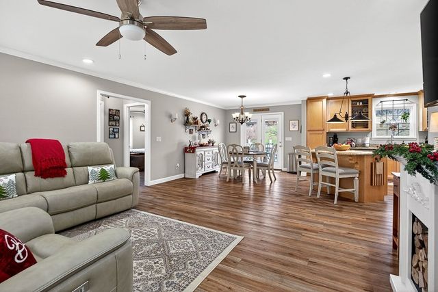 2195 Windle Community Rd, Cookeville, TN 38506