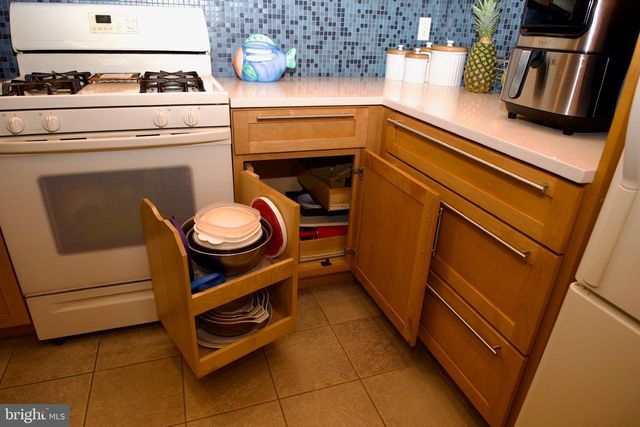 10222 MURTY LN, Philadelphia, PA 19116