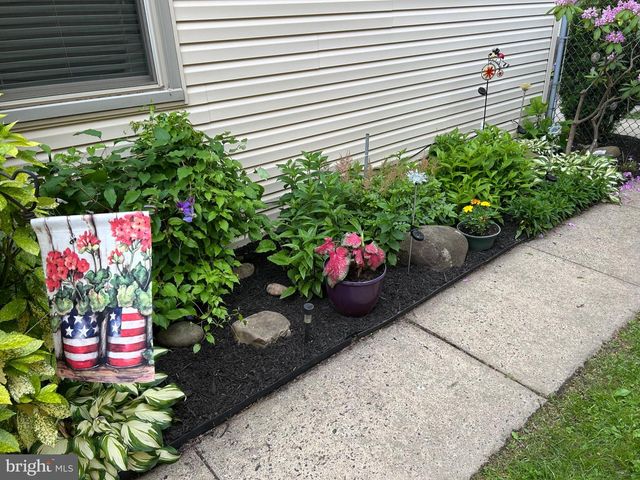 10222 MURTY LN, Philadelphia, PA 19116