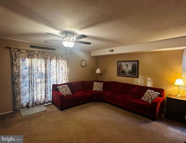 10222 MURTY LN, Philadelphia, PA 19116