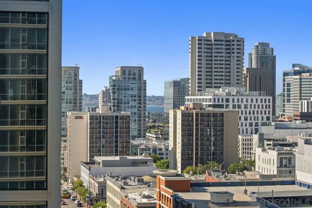 800 The Mark Lane 1502, San Diego, CA 92101