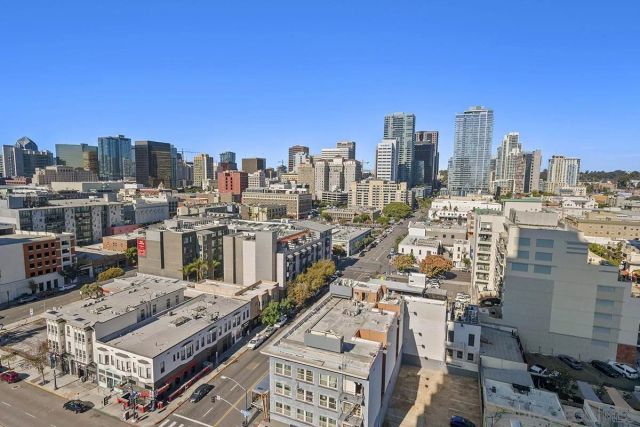 800 The Mark Lane 1502, San Diego, CA 92101