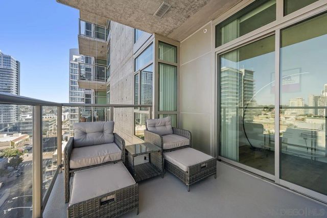 800 The Mark Lane 1502, San Diego, CA 92101