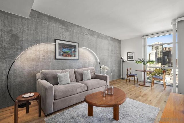 800 The Mark Lane 1502, San Diego, CA 92101