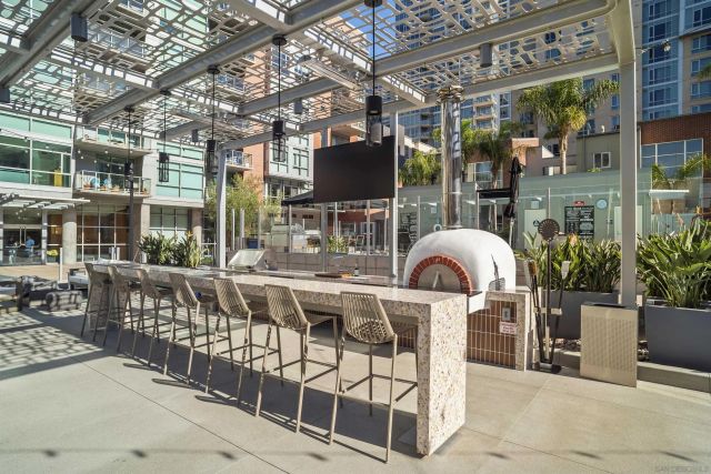 800 The Mark Lane 1502, San Diego, CA 92101