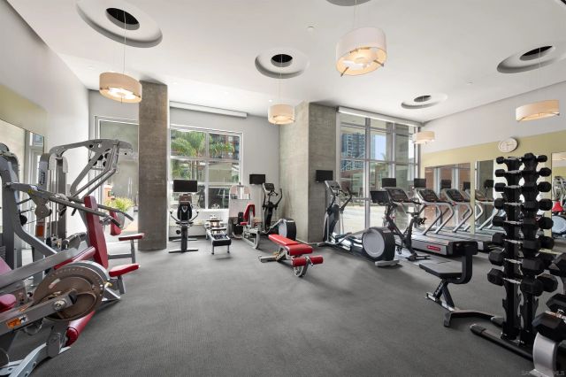 800 The Mark Lane 1502, San Diego, CA 92101