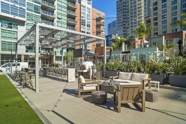 800 The Mark Lane 1502, San Diego, CA 92101