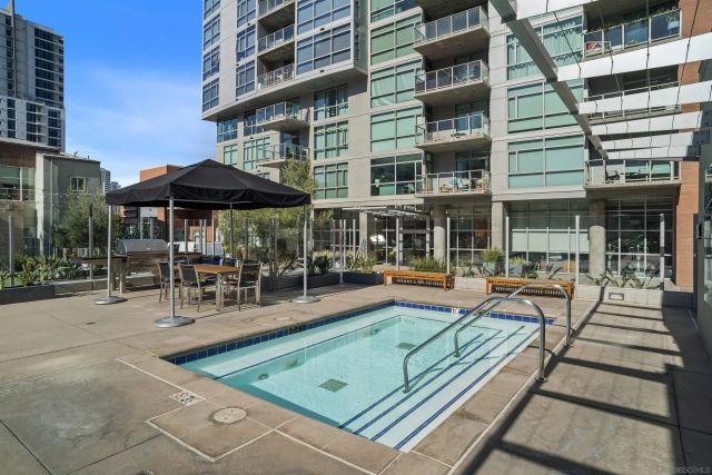 800 The Mark Lane 1502, San Diego, CA 92101