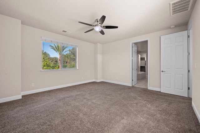 1805 E Bella Rosa Avenue, Fresno, CA 93730