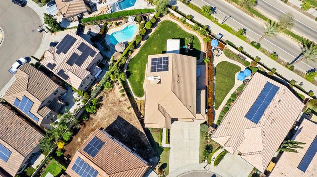 1805 E Bella Rosa Avenue, Fresno, CA 93730