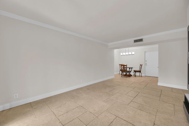 490 NW 20TH Street 1140, Boca Raton, FL 33431
