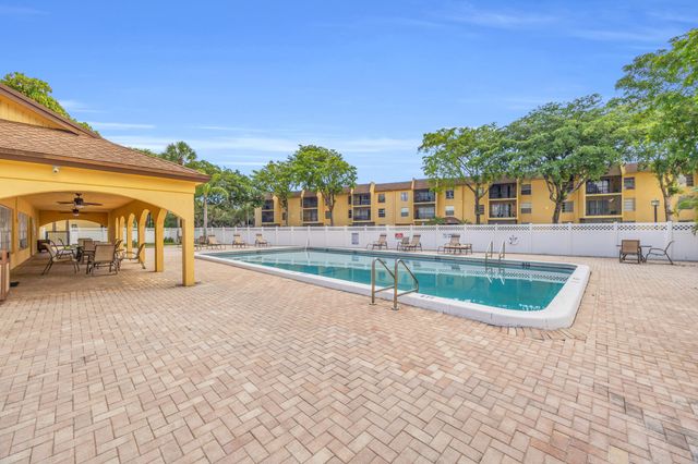 490 NW 20TH Street 1140, Boca Raton, FL 33431