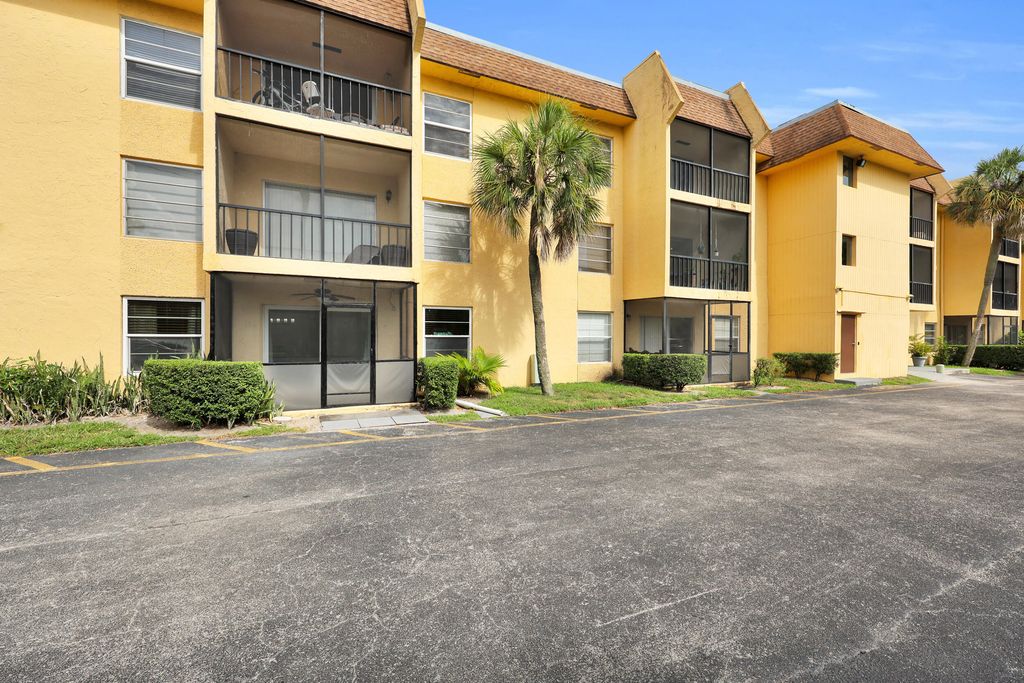 490 NW 20TH Street 1140, Boca Raton, FL 33431