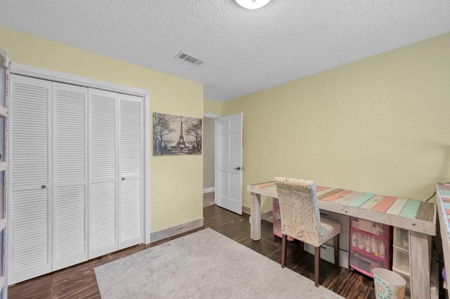 7 Kingsley Court, Conroe, TX 77304