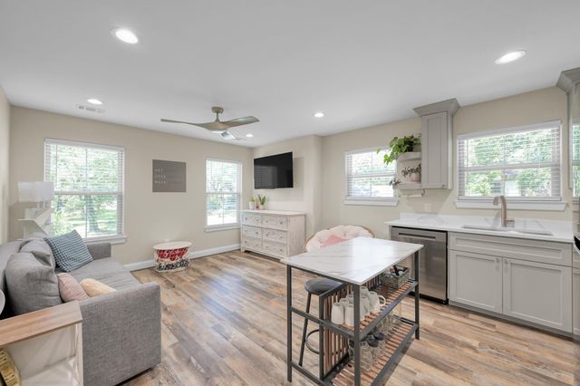 7 Kingsley Court, Conroe, TX 77304