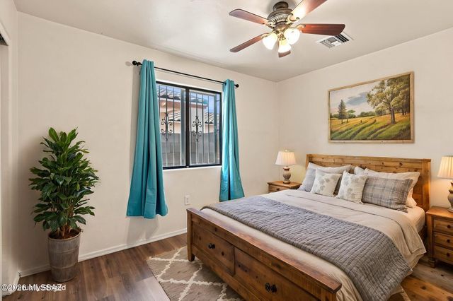 2876 N Xochipilli Drive, Tucson, AZ 85745