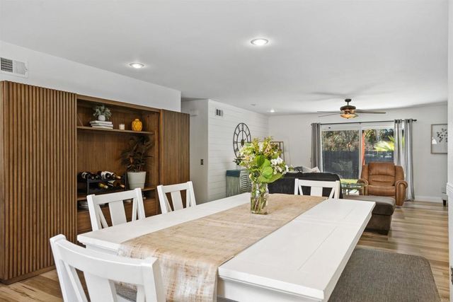 15576 Paseo Ajanta, San Diego, CA 92129