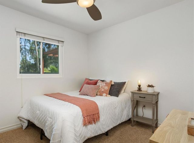 15576 Paseo Ajanta, San Diego, CA 92129