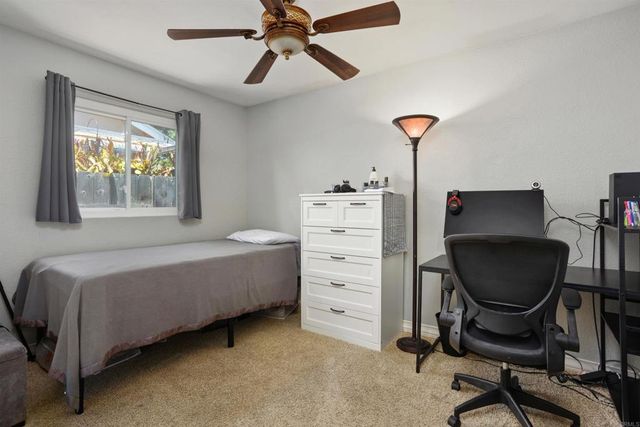 15576 Paseo Ajanta, San Diego, CA 92129