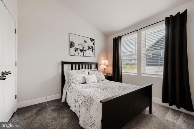 7853 BLUELICK RUN RD, Baltimore, MD 21244
