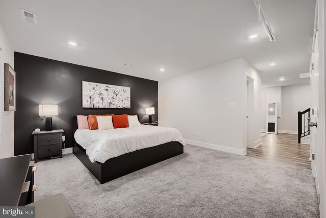 7853 BLUELICK RUN RD, Baltimore, MD 21244