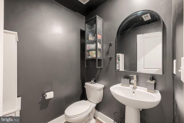 7853 BLUELICK RUN RD, Baltimore, MD 21244