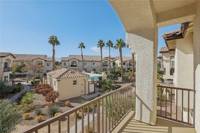 4811 Black Bear Road 201, Las Vegas, NV 89149
