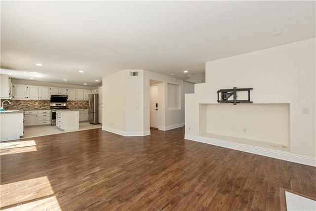 26 Poplar, Aliso Viejo, CA 92656
