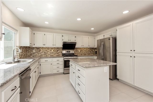 26 Poplar, Aliso Viejo, CA 92656