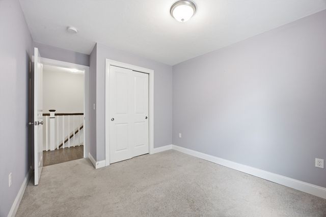 25 Riverside Dr. 25, Lakeville, MA 02347