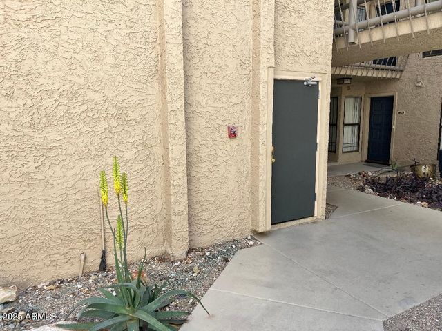 5132 N 31st Way 131, Phoenix, AZ 85016