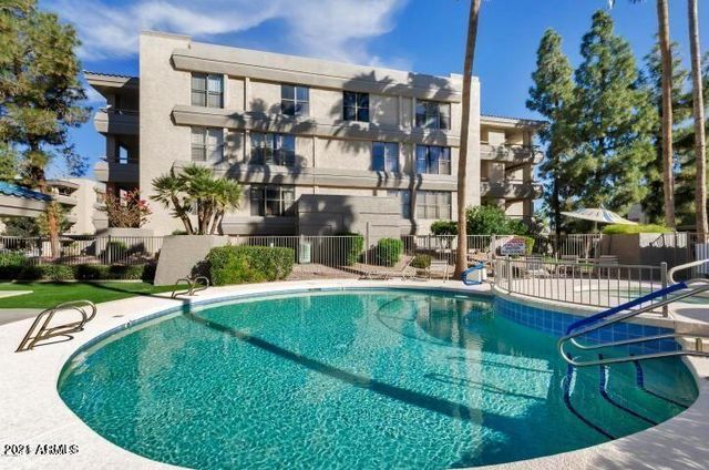 5132 N 31st Way 131, Phoenix, AZ 85016